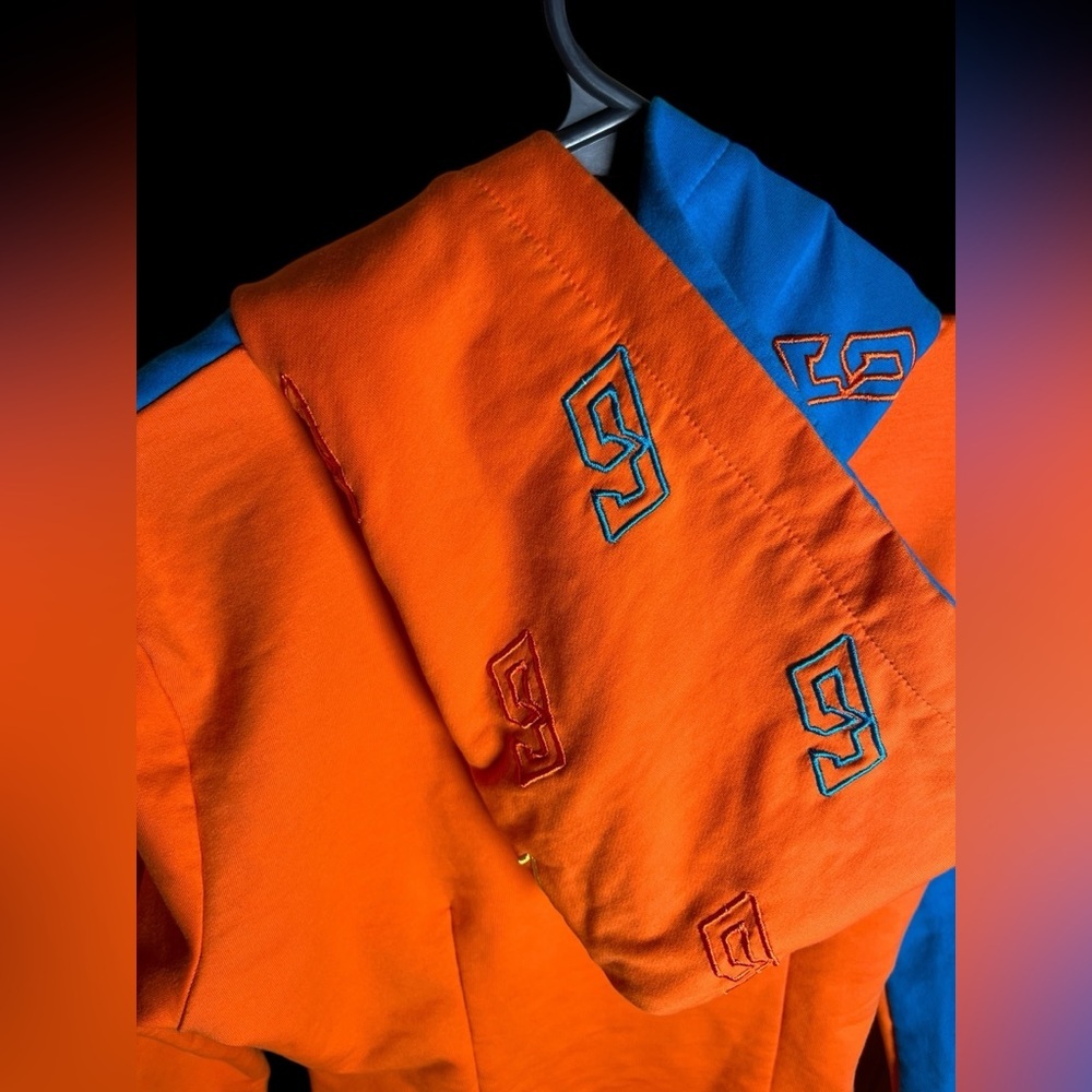 So Real | Gsuwoo Color Block Top in Orange/Blue/Yellow - Picture 4 of 15